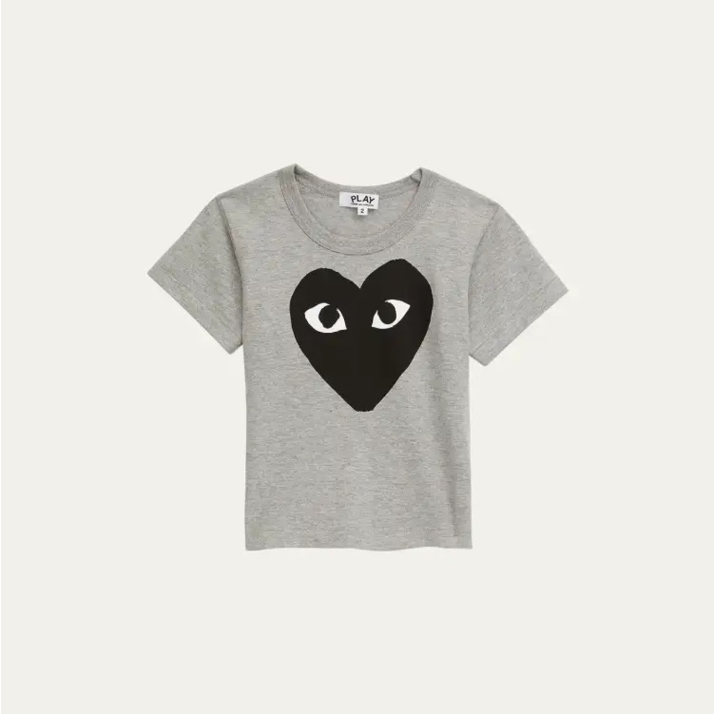 COMME DES GARCONS
Kid's Heart Logo-Print T-Shirt
